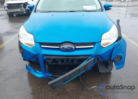 2013 Ford Focus Se z USA, uszkodzony, nr VIN 1FADP3K24DL113859